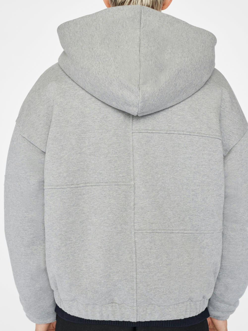 hoodie back detail alt:fit2
